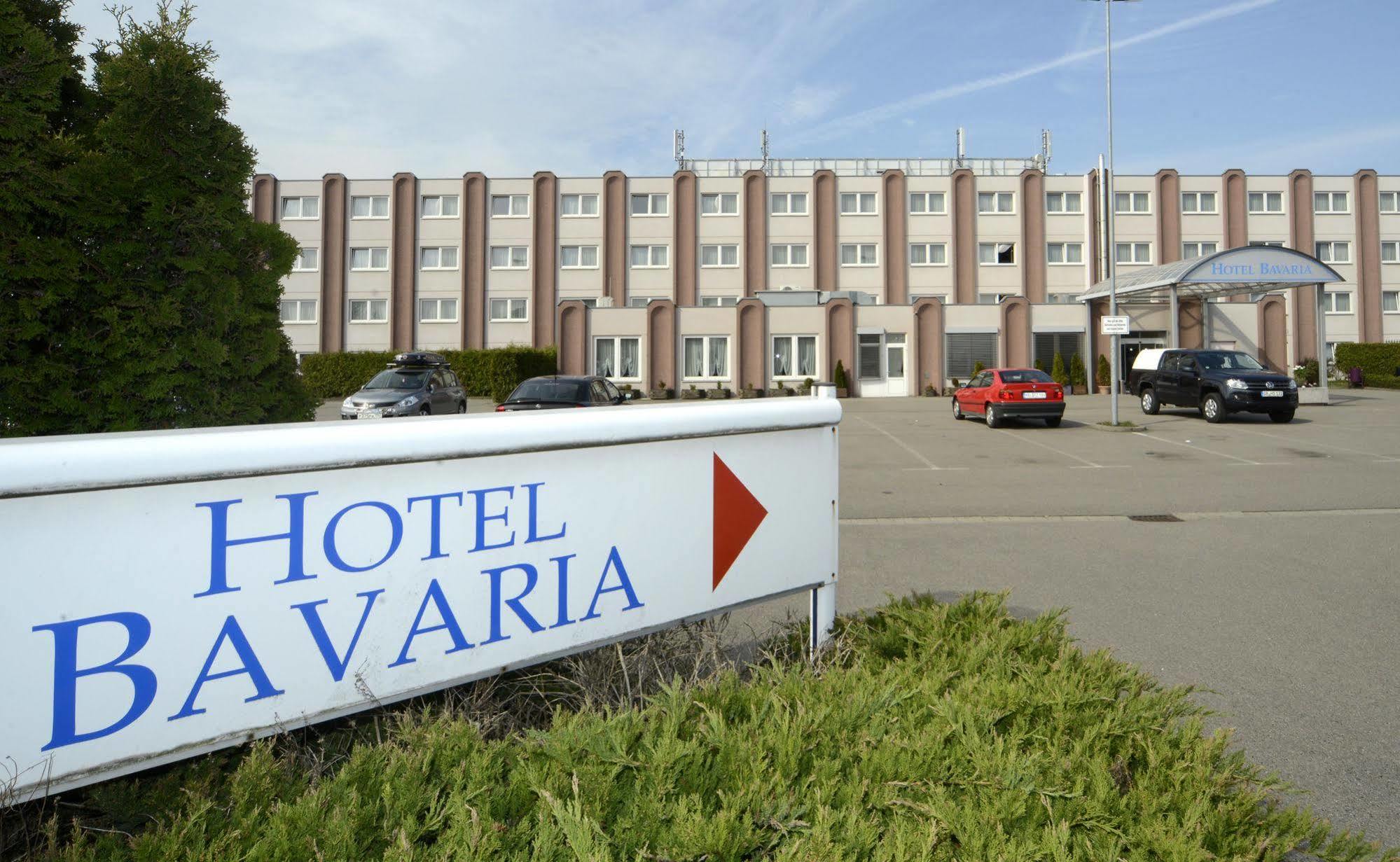 Hotel Bavaria Brehna ภายนอก รูปภาพ
